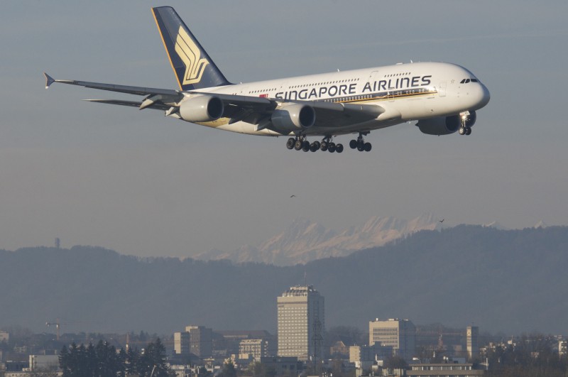 A Singapore Airlines flight on March 29, 2014. Photo by Flickr user Aero Icarus. CC BY-NC-SA 2.0