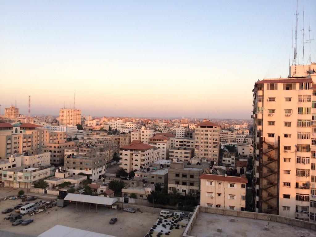 A view of Gaza at the same of the ceasefire, taken by Dan Cohen