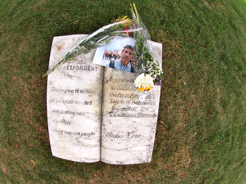 Flowers laid for American journalist James Foley - Arlington