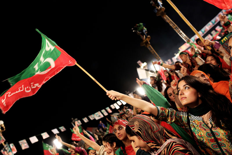Pakistan Tehreek-e-Insaf supporters at D-Chowk aka Azadi Square in Islamabad. Image by Niaz Ali. Copyright Demotix (6/9/2014)
