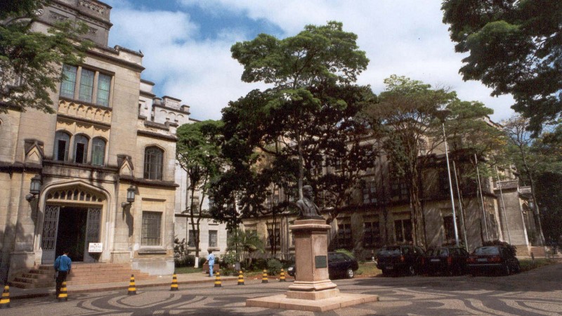 Founded in 1912, the Medicine College of the University of São Paulo is one of Brazil's most traditional schools.