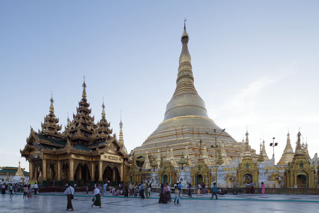 Yangon’s most famous landmark, Shwedagon Pagoda. Photo by Manuel Oka for Yangon Architectural Guide (DOM Publishers, 2015) 