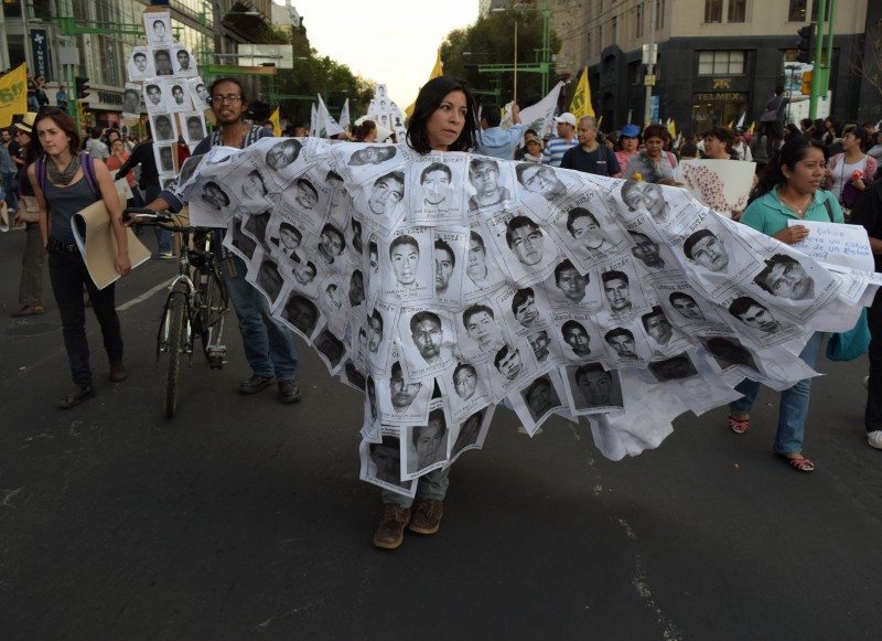 15,000 people marched in downtown Mexico City against the disappearance of 43 students from Ayotzinapa. Photo taken on 8 October 2014 by Enrique Perez Huerta. Copyright: Demotix
