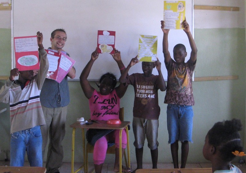 Luke Somers with a class at Jamaica's TremchTown Reading Centre. Photo courtesy the centre, used with permission. 