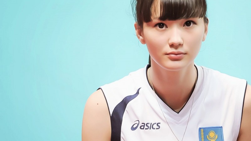 For all the international news that came out of Central Asia this year Global Voices' most read article from the region was about Sabina Altynbekova, a youth volleyball player from Kazakhstan. Image from freeartwallpapers.com.