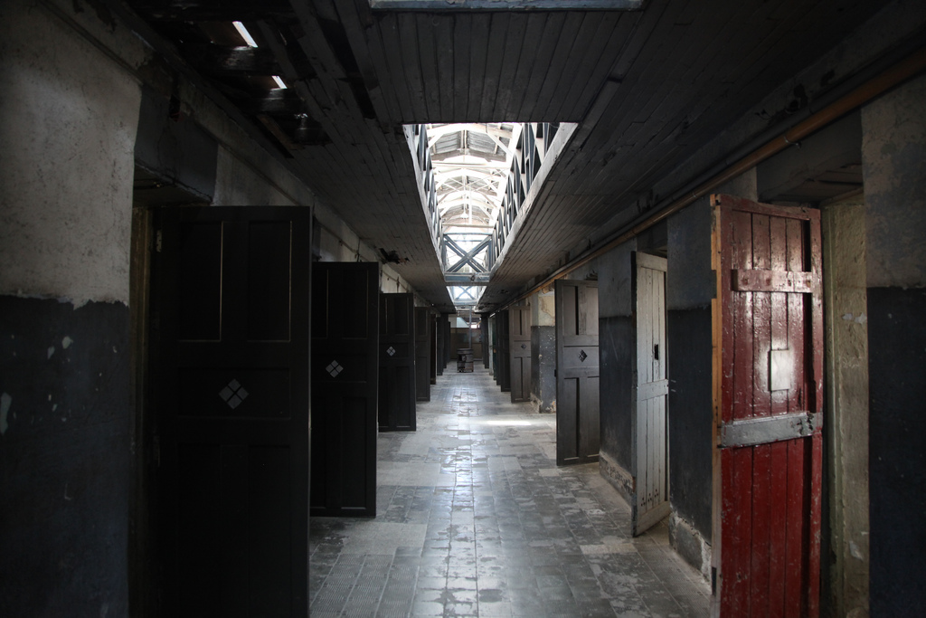 A corridor at the  Photo by Liam Quinn (CC BY-SA 2.0)