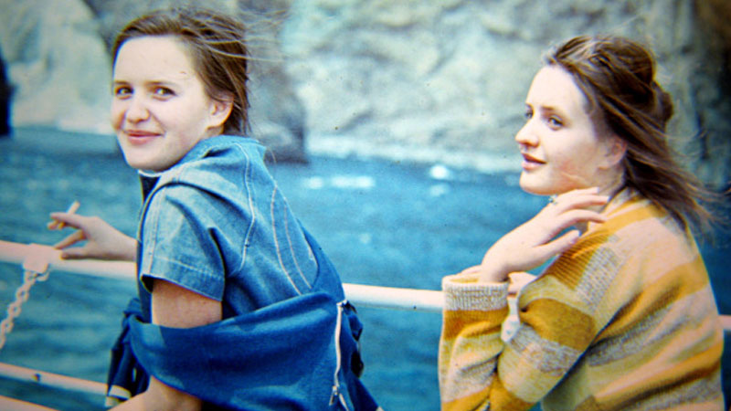Tatiana (right), and her twin sister Natalya, in Crimea in the 1970s. Photo by Yuri Nifatov. (Used with permission.)