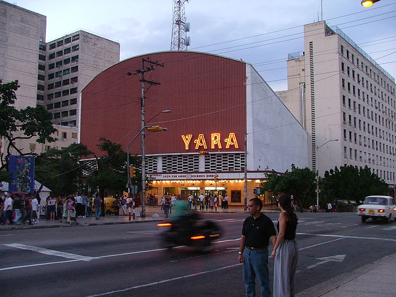 Yara Cinema in downtown Havana. Photo by Sandino235 via Wikimedia (CC BY-SA 2.5)