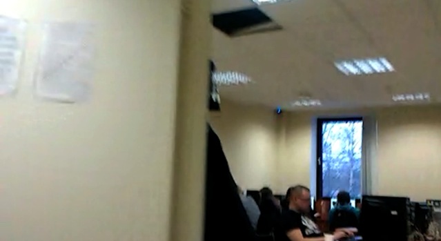 A rare glimpse inside the "troll army headquarters" of Savushkina 55. Screencap from a video posted by Andrei Soshnikov to YouTube.