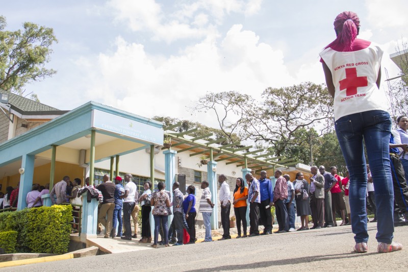 Relatives line up at the Chiromo funeral home in Nairobi to identify bodies of their kin killed after Al-Shabaab attacked Garissa University College in northeastern Kenya. Photo by Boniface Muthoni. Copyright Demotix