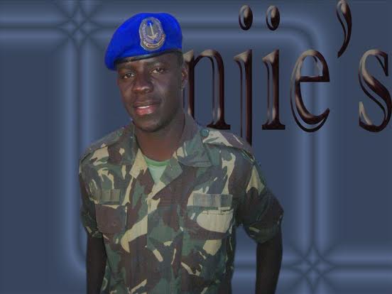 Modou Njie, l'un des soldats gambiens qui ont été reconnus coupables par un tribunal secret. Il est condamné à mort. Photo utilisée avec la permission de Kibaaro News.