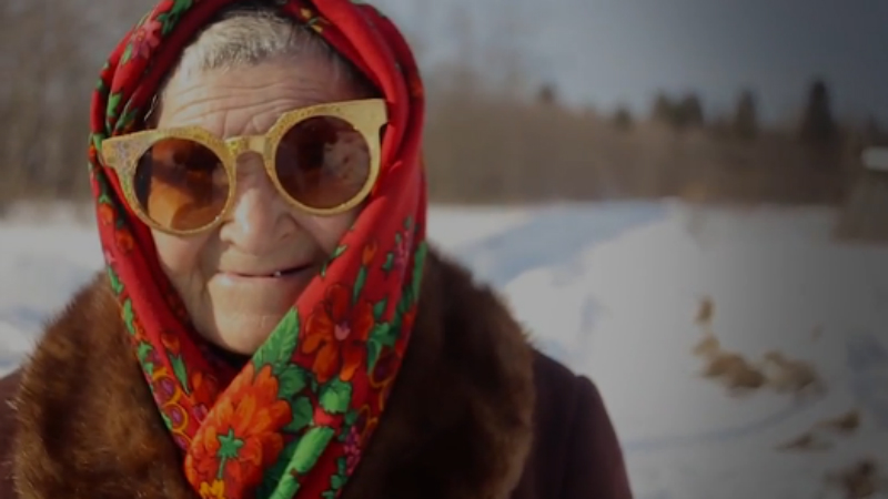 Screencap from the crowdfunding video for the local honey venture in a Russian village. Image from Boomstarter.ru.