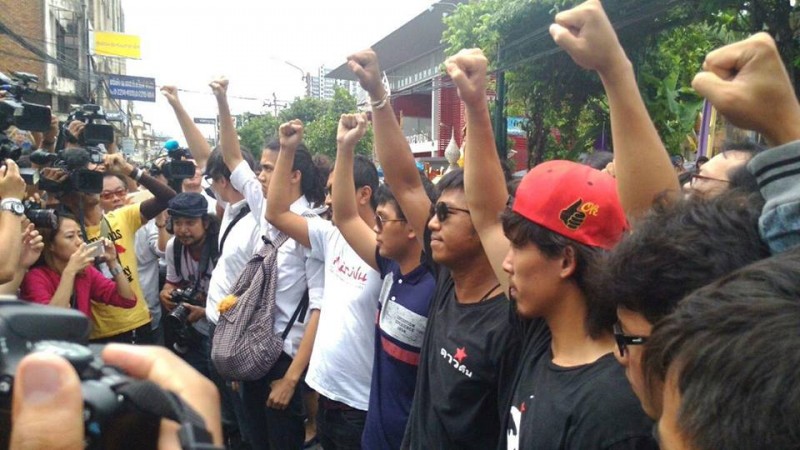 Student protest in front of a police station in Thailand. Photo from Facebook page of iLawFX