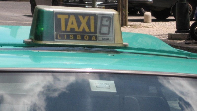 Taxi from Lisbon, Portugal. Photo: Manuel Correia (cc)